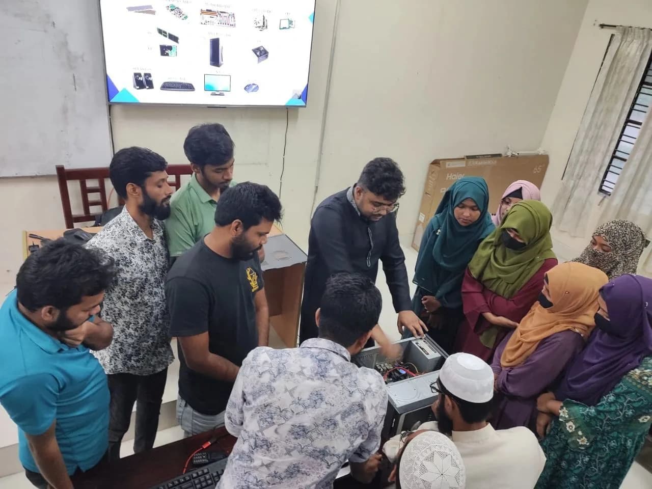 Practical demonstration of computer hardware and troubleshooting